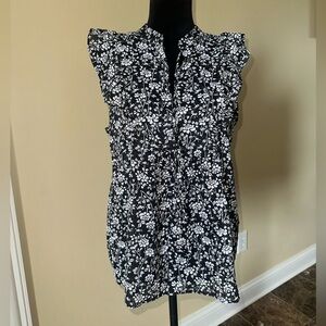 EUC LOFT 💯 cotton top